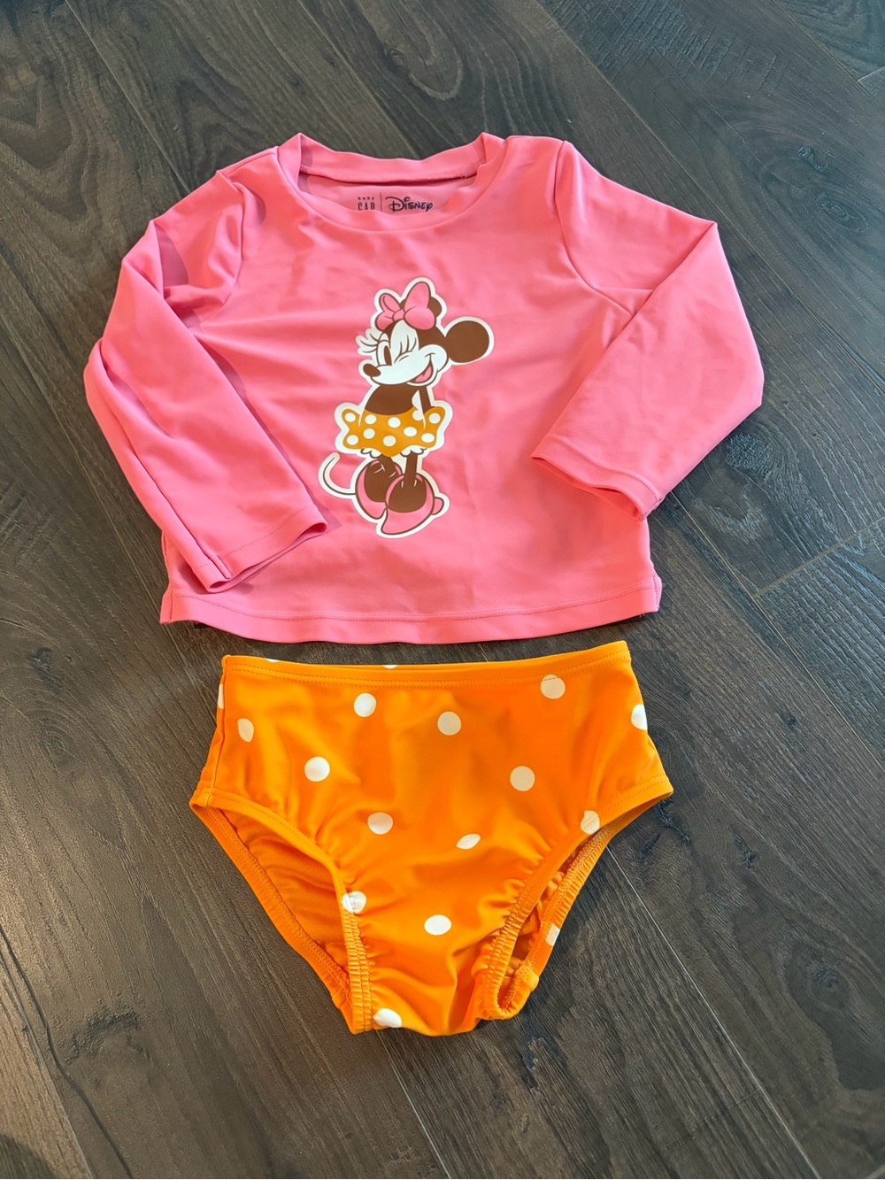 GAP Girls Pink Minnie Mouse Rash Guard Swim Set with Orange Polka Dot Bottoms
